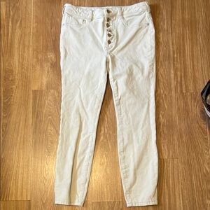 Anthropologie Cream High Rise Jeans  size 30. Never worn
